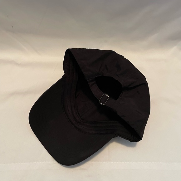 Hat - Picture 3 of 3